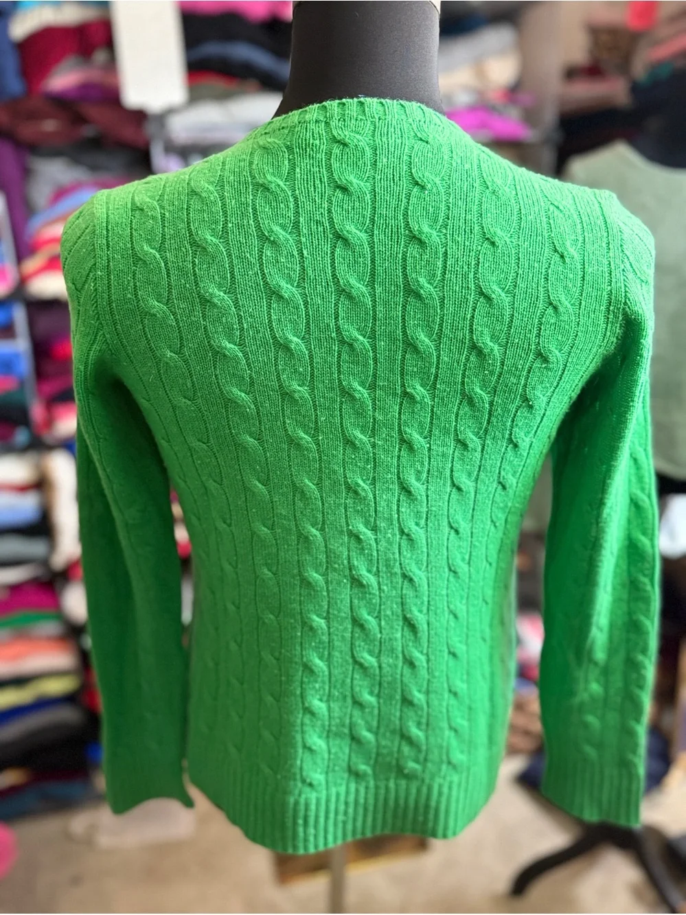 Men's Kelly Green Cable Knit Cashmere Sweater - Classic Crewneck